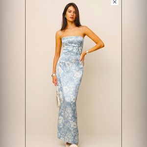 Reformation Frankie Silk Dress in Porcelain size 0